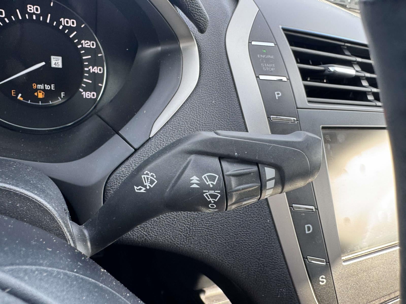 2015 Lincoln MKZ Base