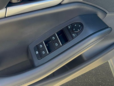 2023 Mazda Mazda3 2.5 S Select Package