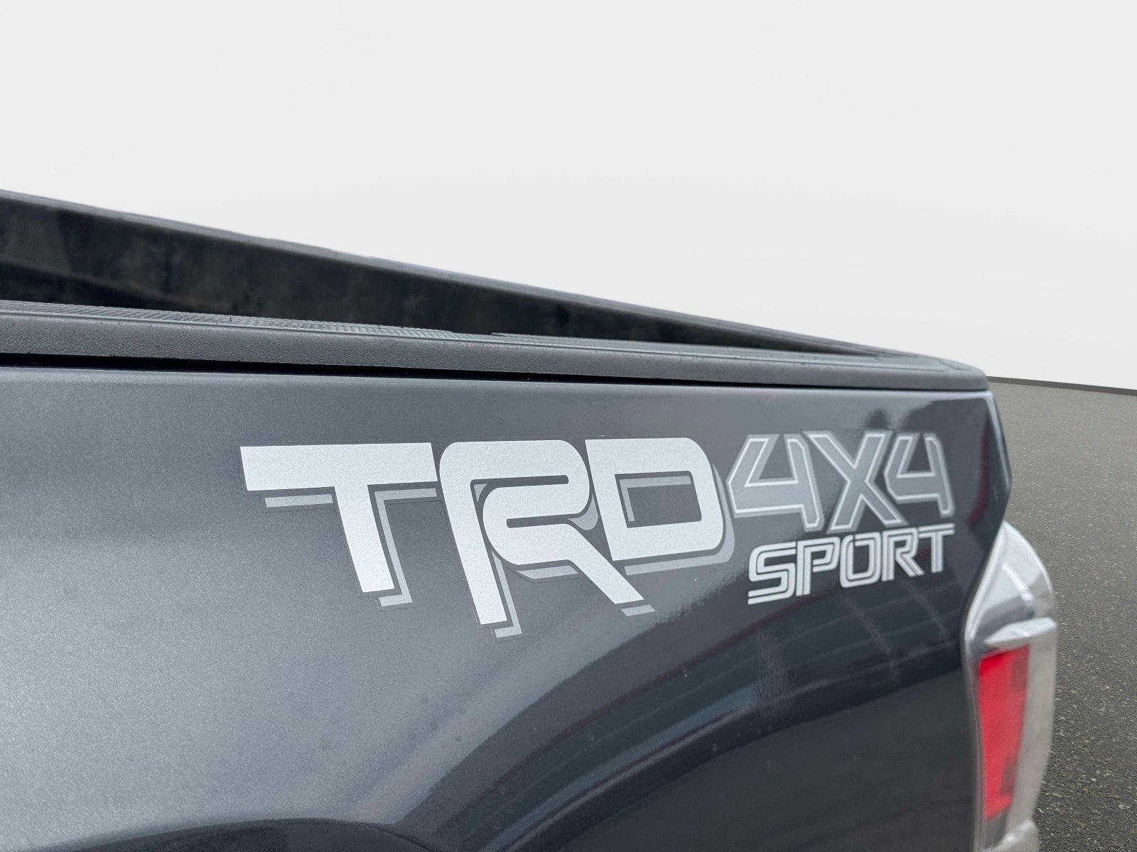 2023 Toyota Tacoma TRD Sport V6