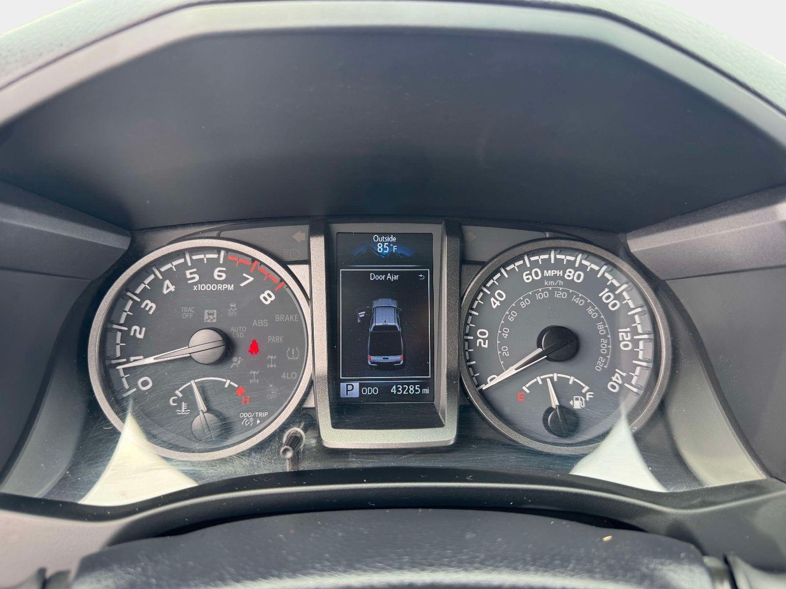 2023 Toyota Tacoma TRD Sport V6