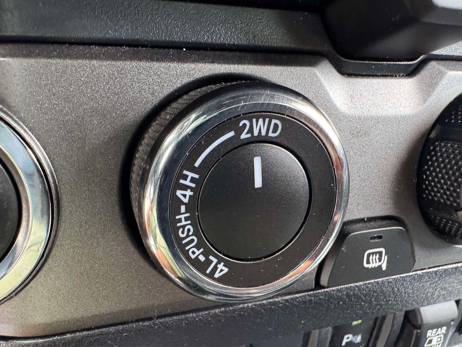 2023 Toyota Tacoma TRD Sport V6