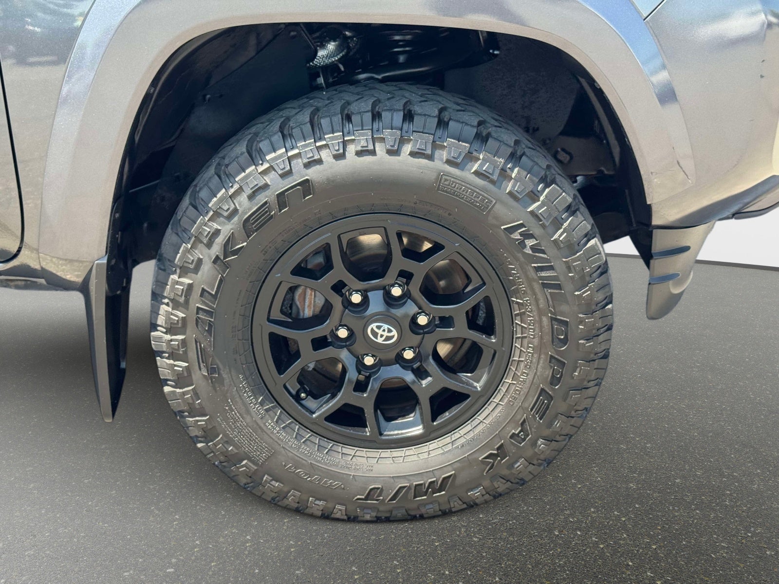 2022 Toyota Tacoma SR5 V6