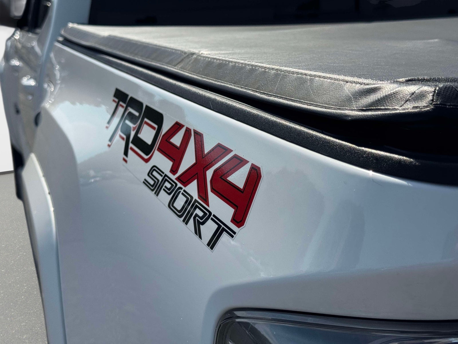 2023 Toyota Tacoma TRD Sport V6