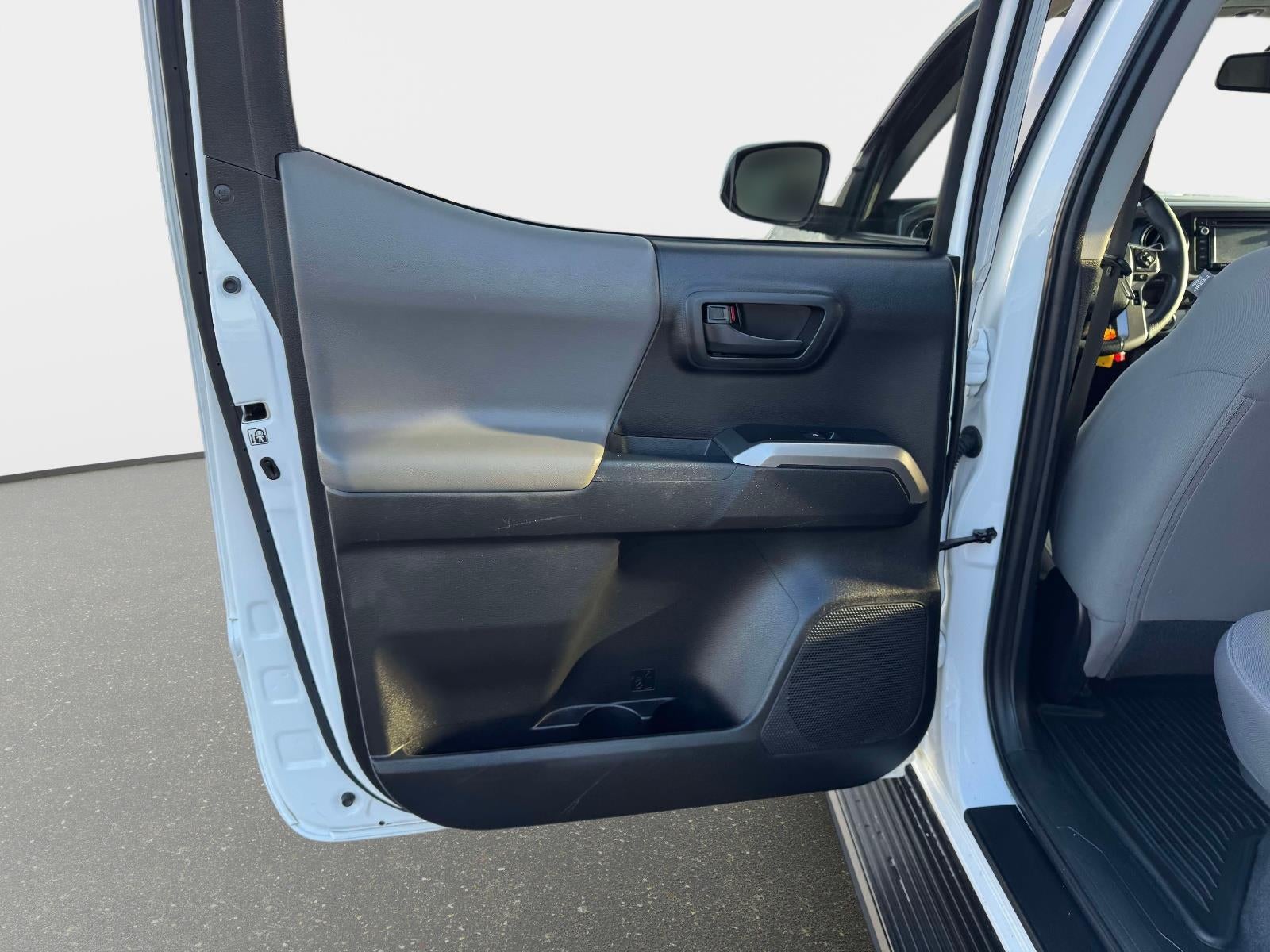 2019 Toyota Tacoma SR5 V6