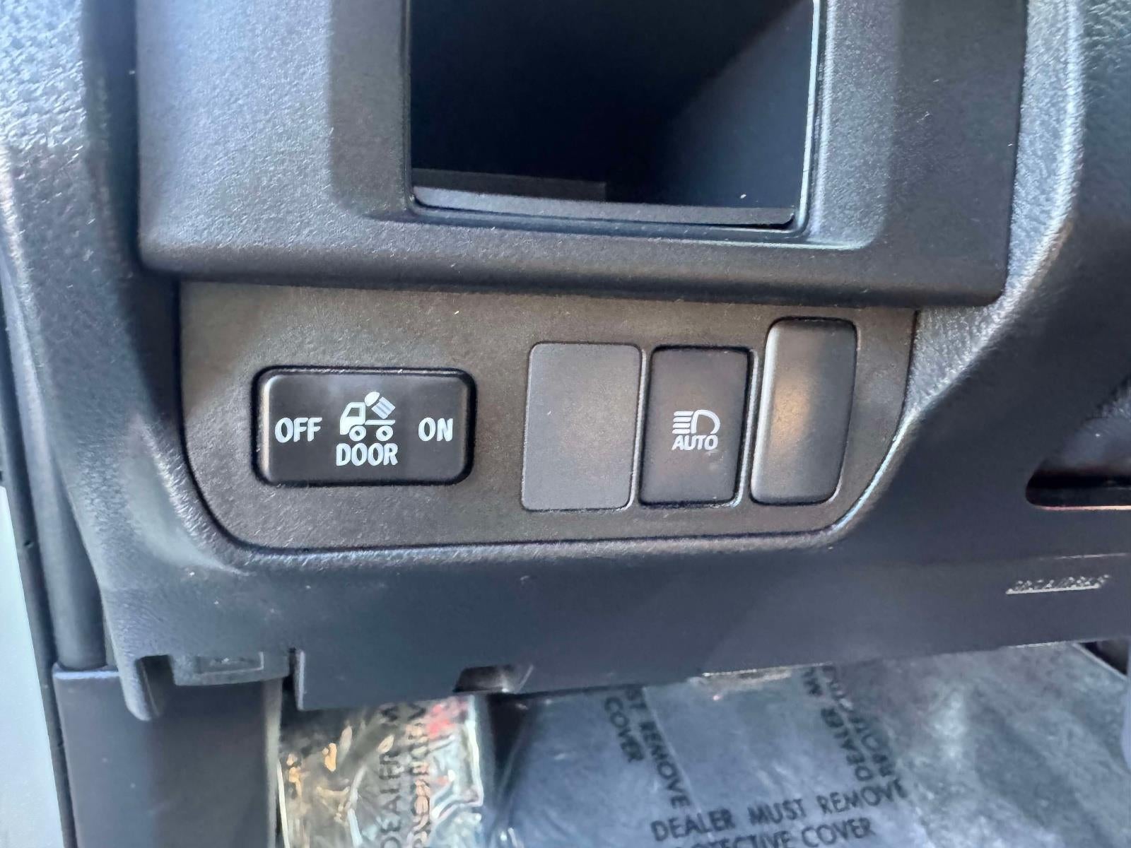 2019 Toyota Tacoma SR5 V6