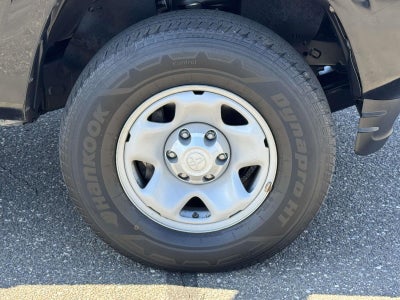 2022 Toyota Tacoma SR V6