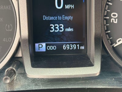 2022 Toyota Tacoma TRD Sport V6