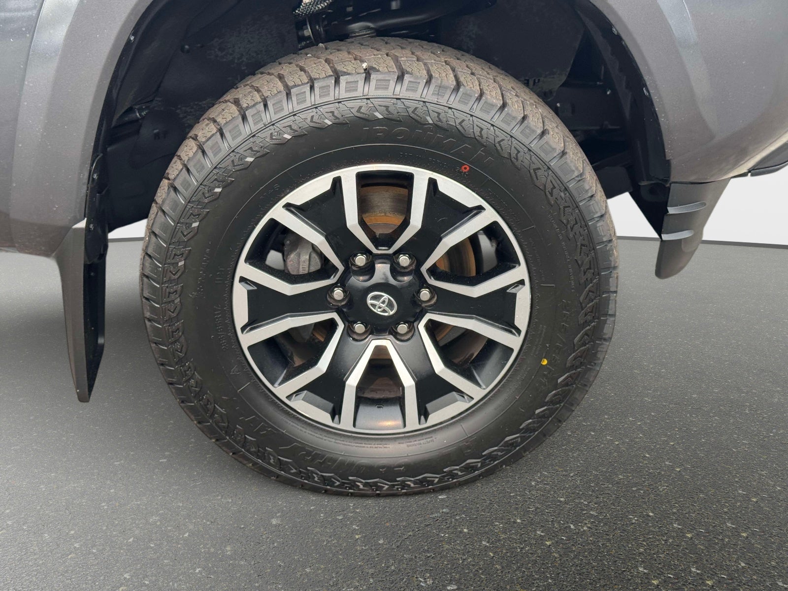 2022 Toyota Tacoma TRD Sport V6