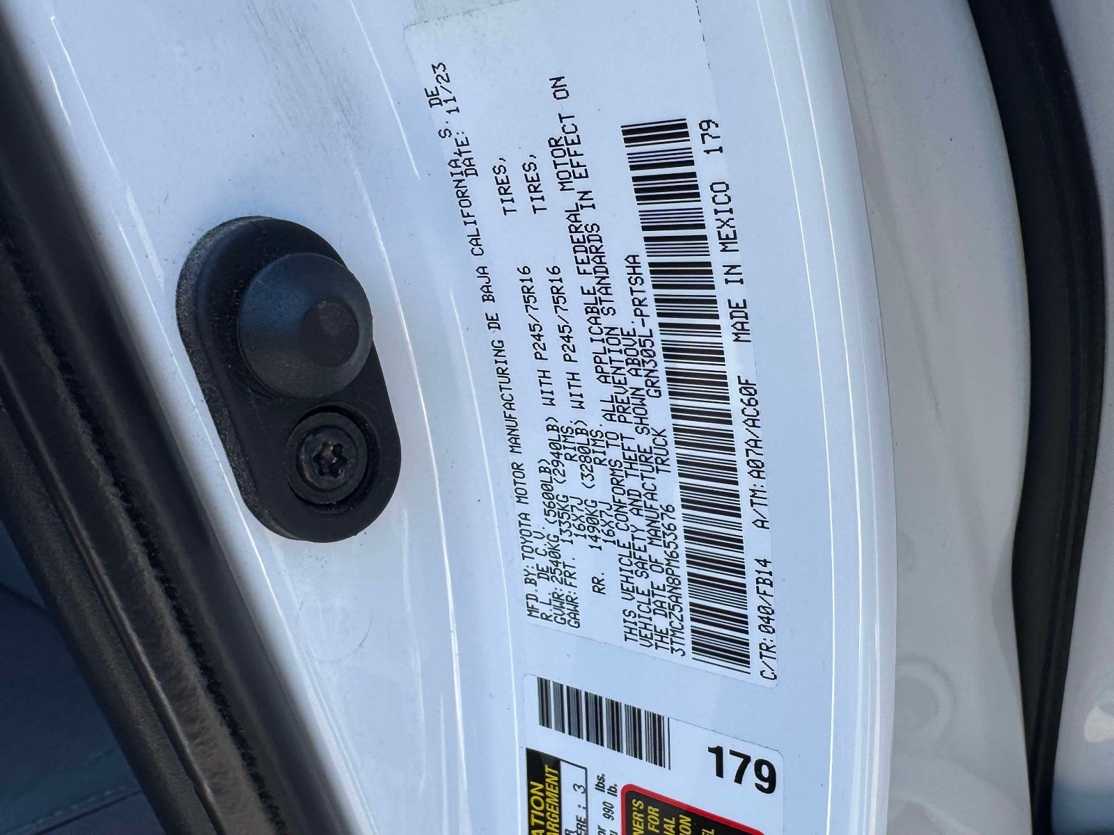 2023 Toyota Tacoma SR V6