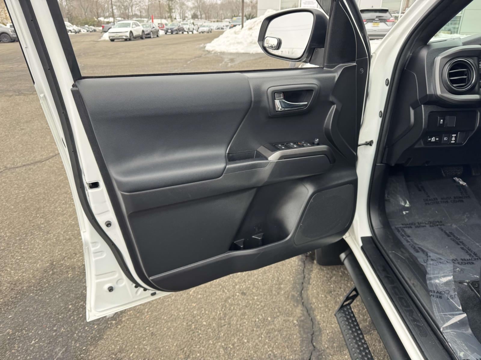 2022 Toyota Tacoma TRD Off-Road V6