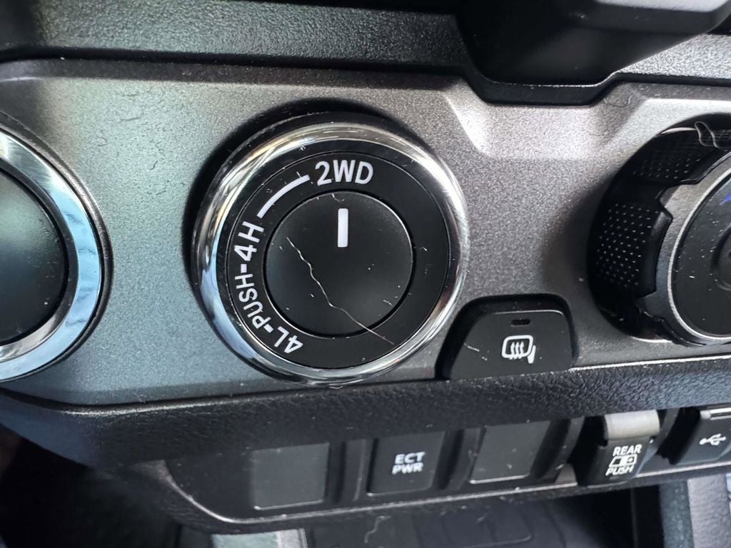 2023 Toyota Tacoma TRD Sport V6