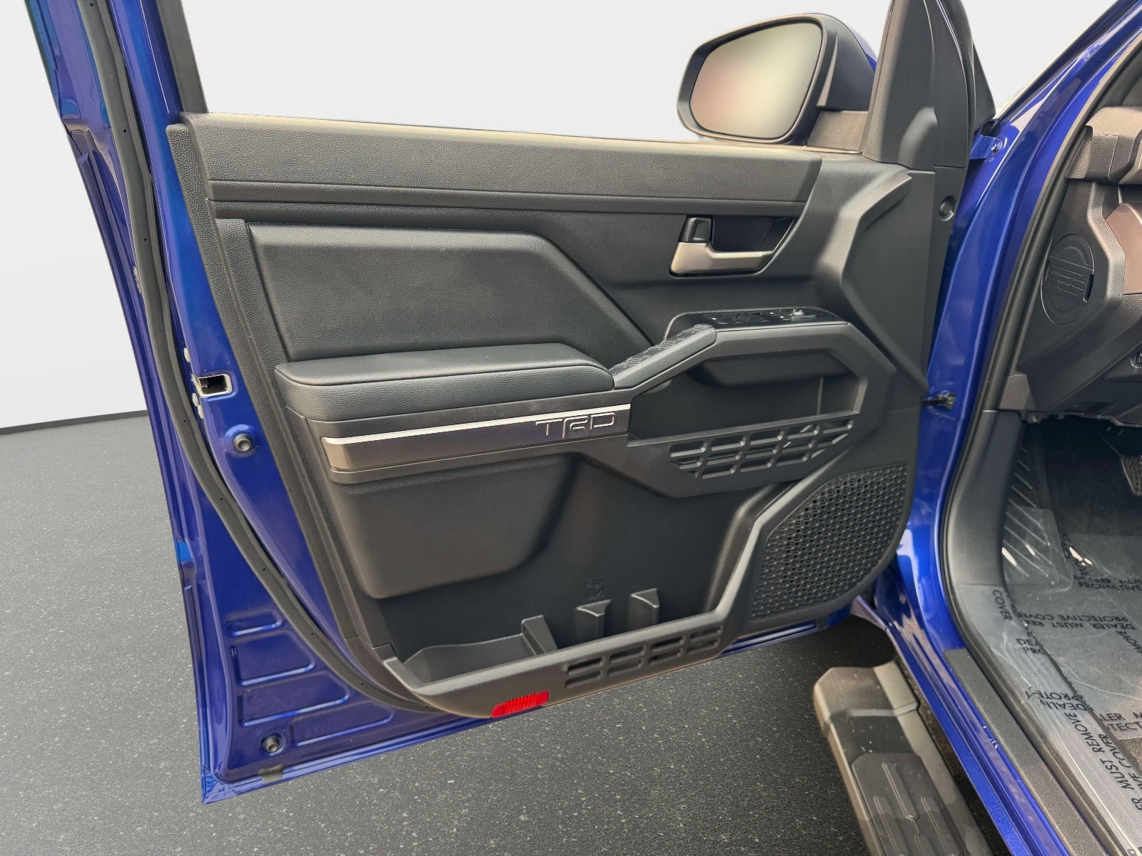 2025 Toyota Tacoma Hybrid TRD Off Road