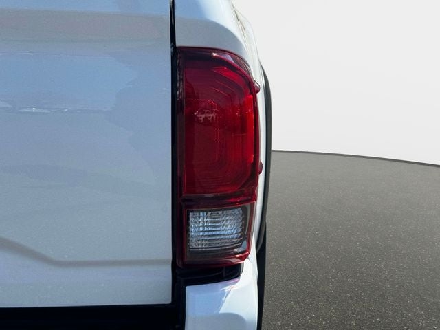 2022 Toyota Tacoma SR V6