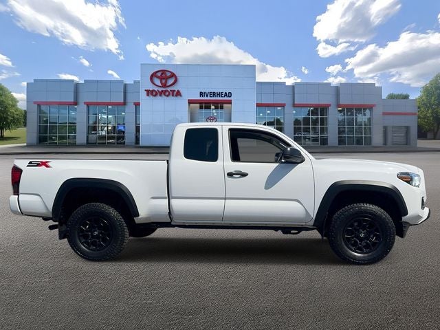 2022 Toyota Tacoma SR V6