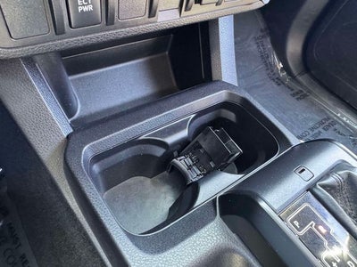 2022 Toyota Tacoma SR V6