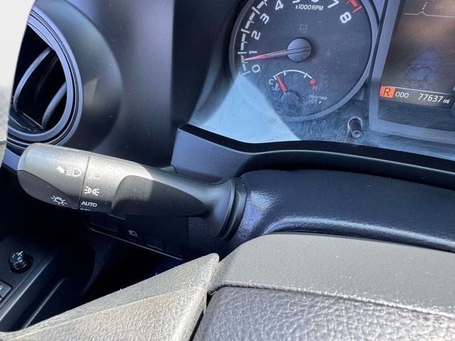 2022 Toyota Tacoma SR V6