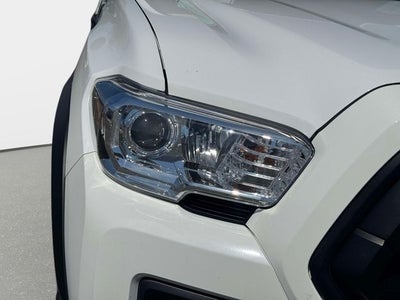 2022 Toyota Tacoma SR V6