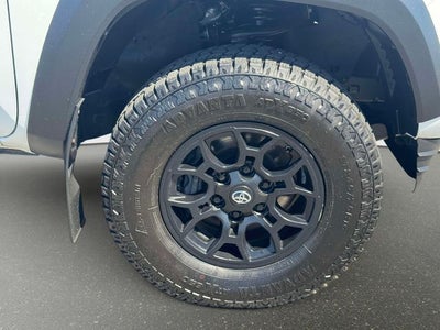 2022 Toyota Tacoma SR V6