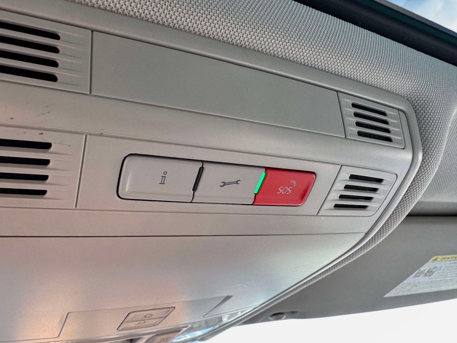 2020 Volkswagen Tiguan 2.0T SE 4Motion