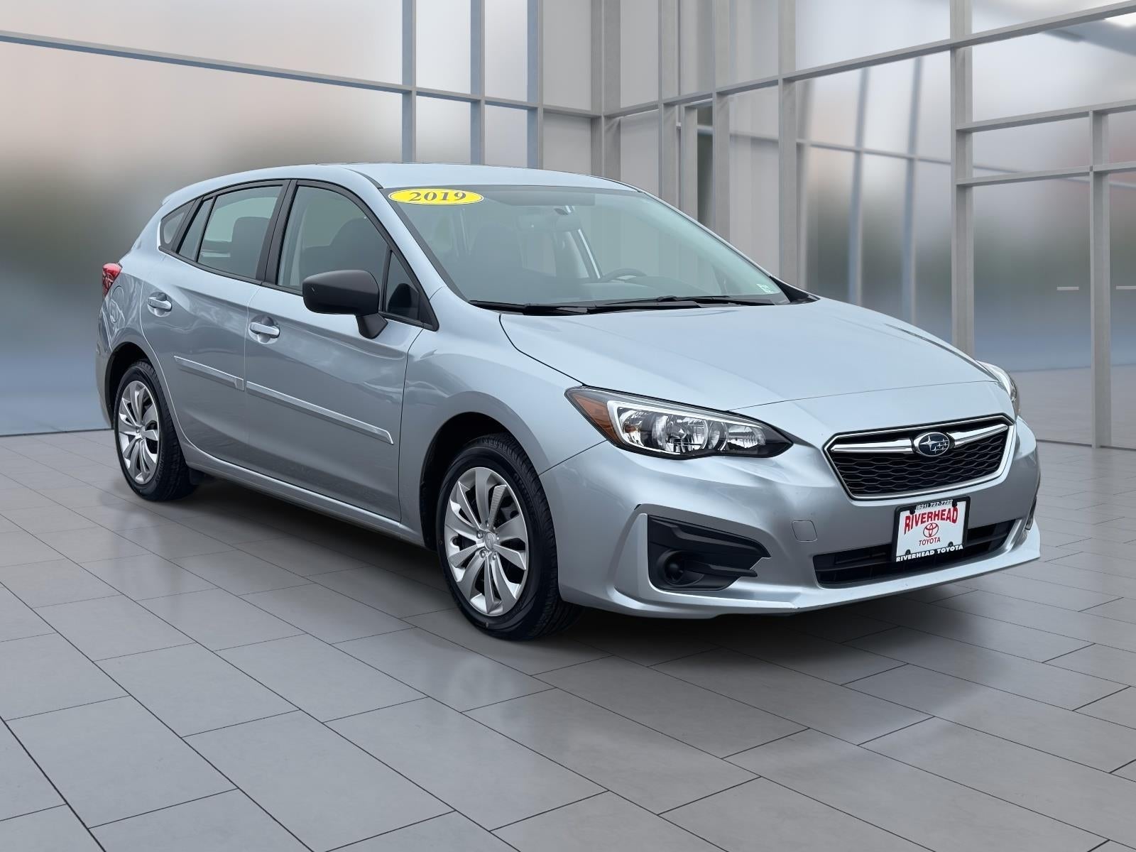 2019 Subaru Impreza 2.0i