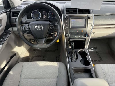 2017 Toyota Camry LE