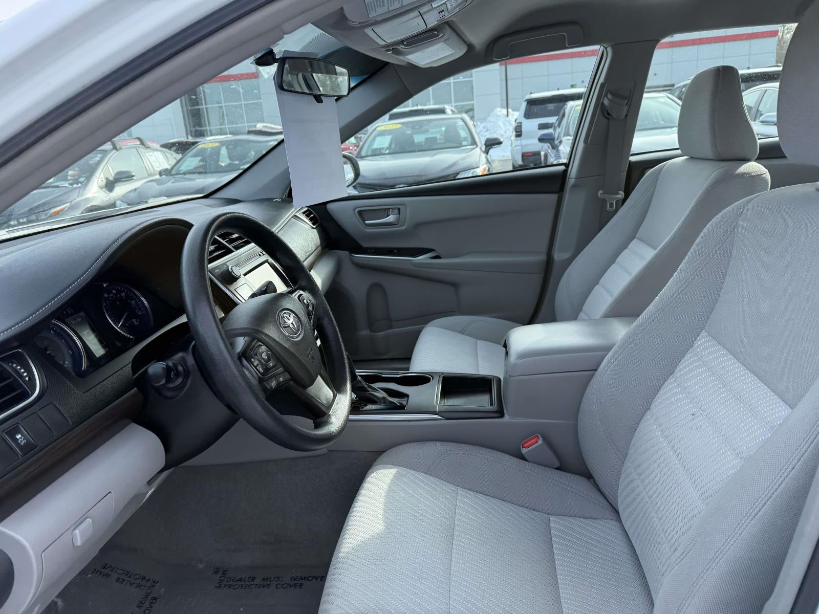 2017 Toyota Camry LE