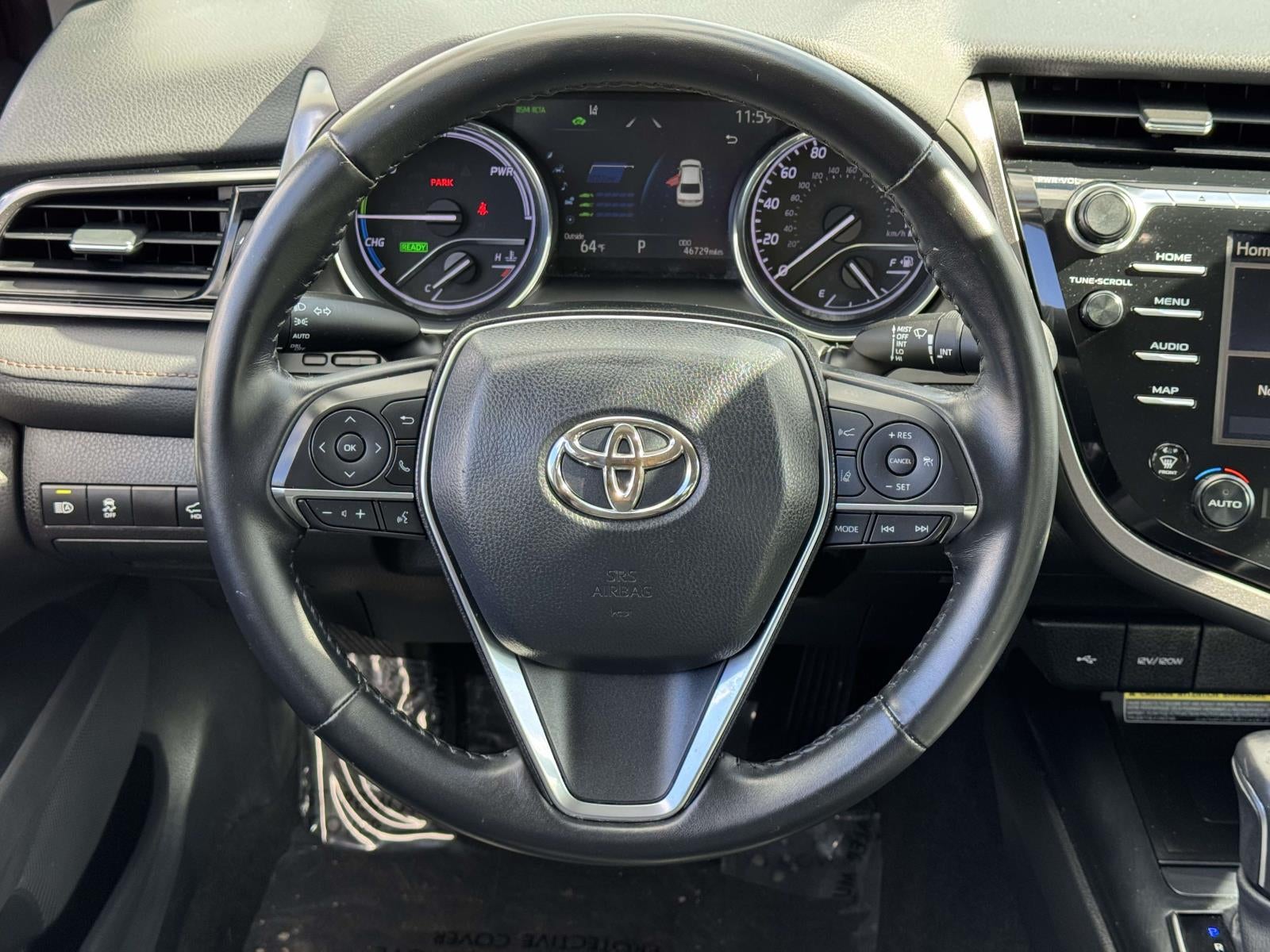 2020 Toyota Camry Hybrid XLE
