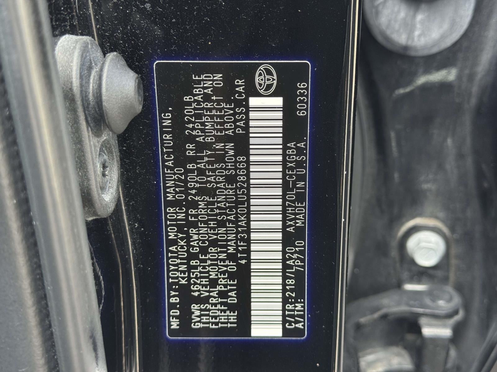 2020 Toyota Camry Hybrid XLE