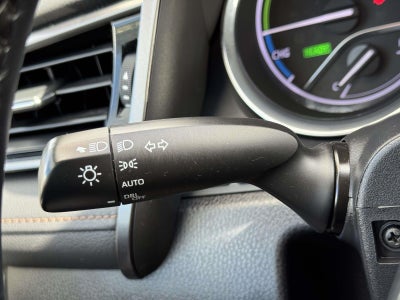 2020 Toyota Camry Hybrid XLE