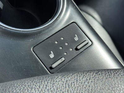 2020 Toyota Camry Hybrid XLE