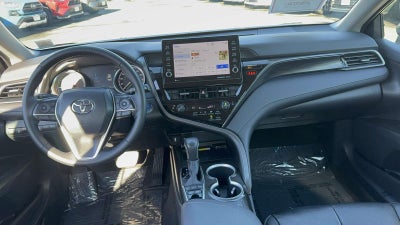 2023 Toyota Camry Hybrid XLE