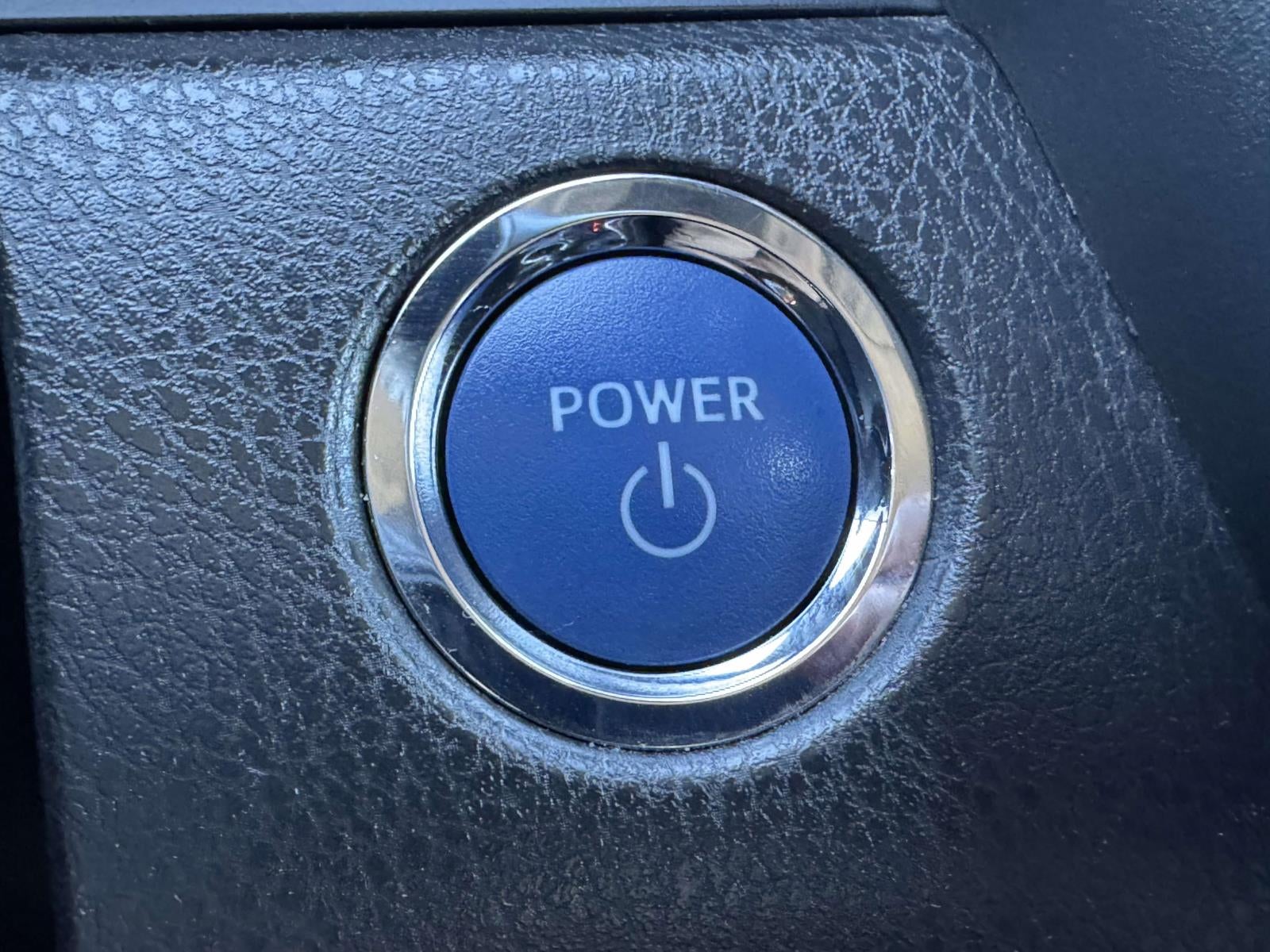 2023 Toyota Camry Hybrid XLE