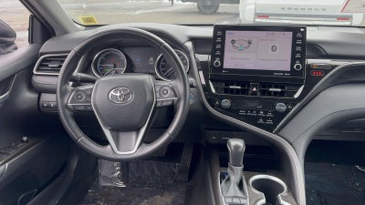 2021 Toyota Camry Hybrid XLE