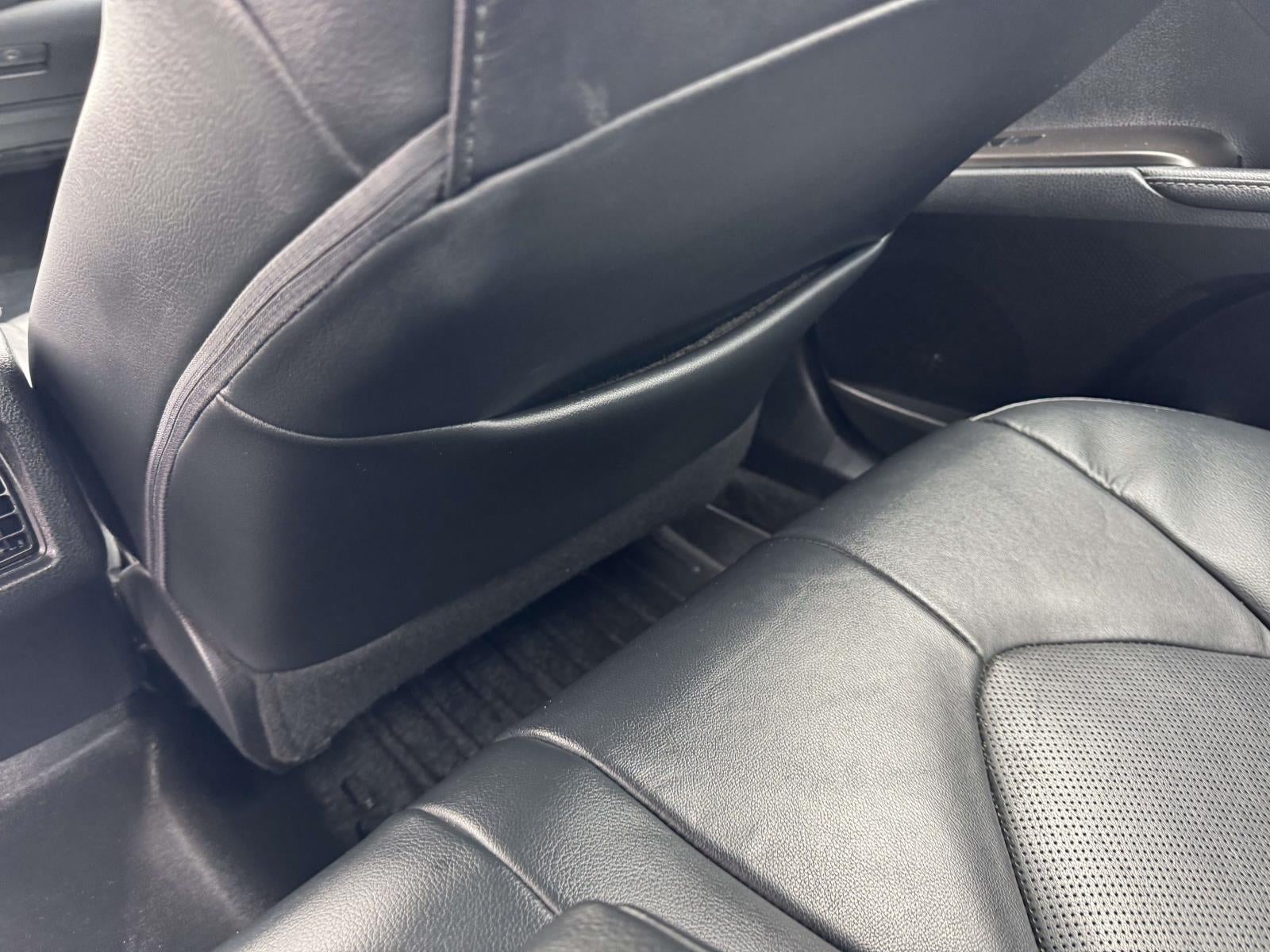 2021 Toyota Camry Hybrid XLE