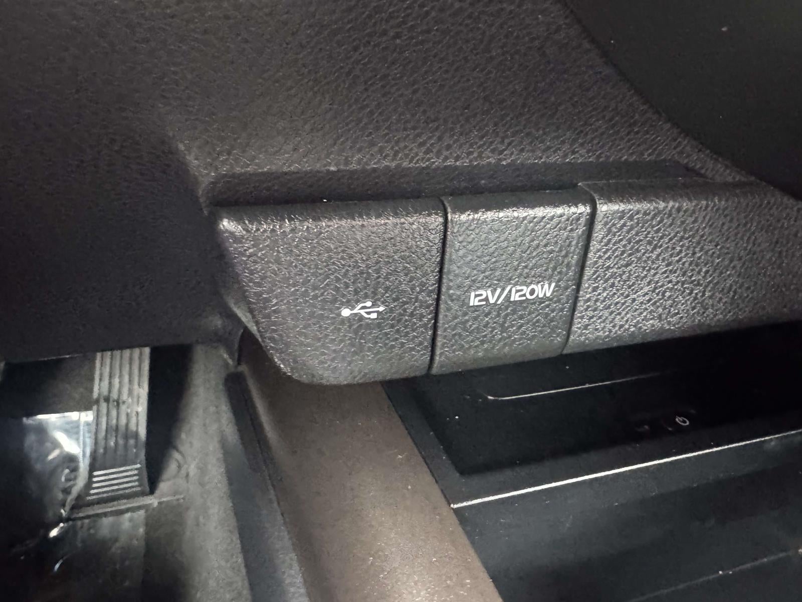 2021 Toyota Camry Hybrid XLE