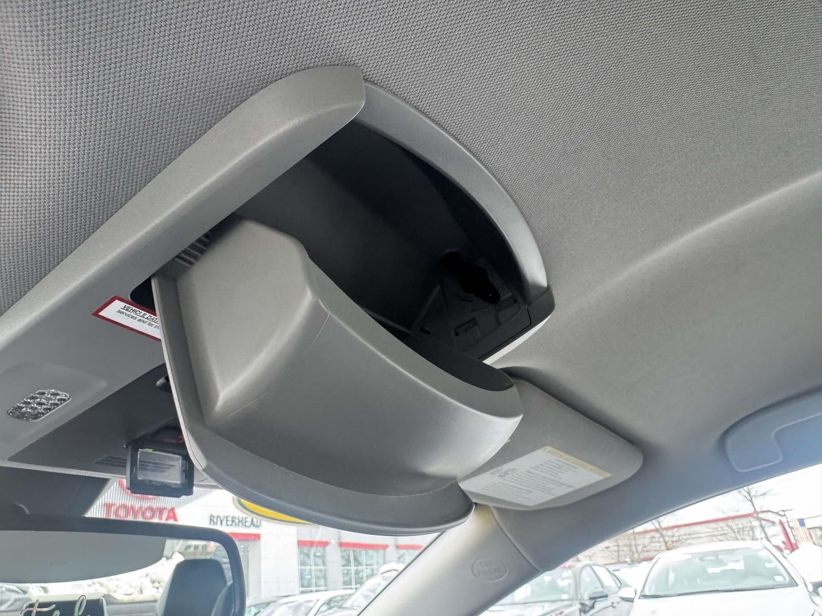 2021 Toyota Camry Hybrid XLE