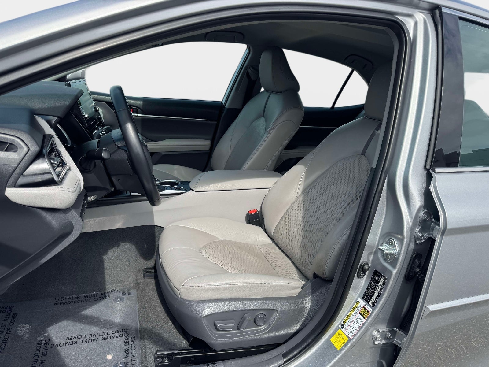 2021 Toyota Camry Hybrid XLE