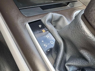 2021 Toyota Camry Hybrid XLE