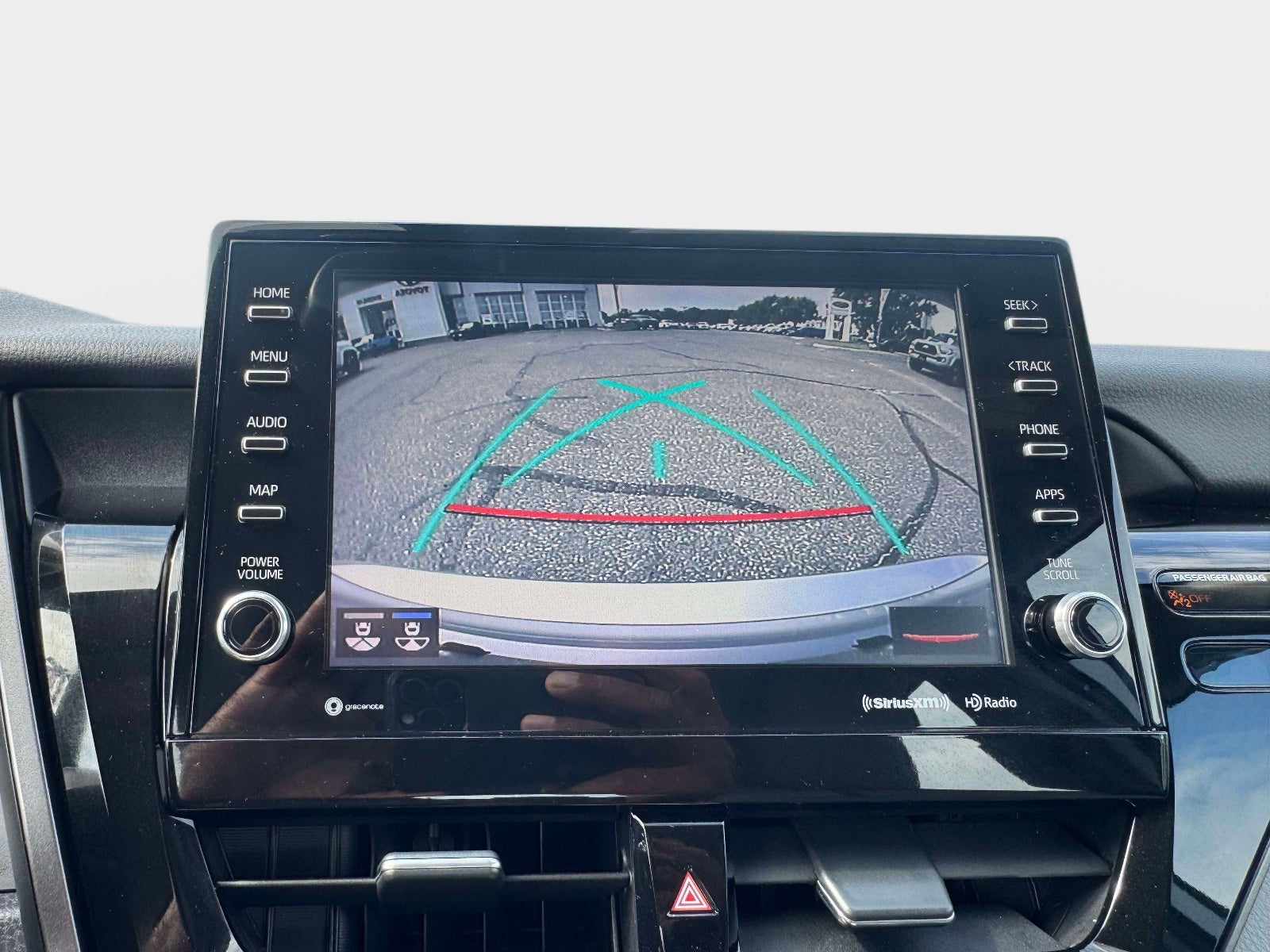 2021 Toyota Camry Hybrid XLE