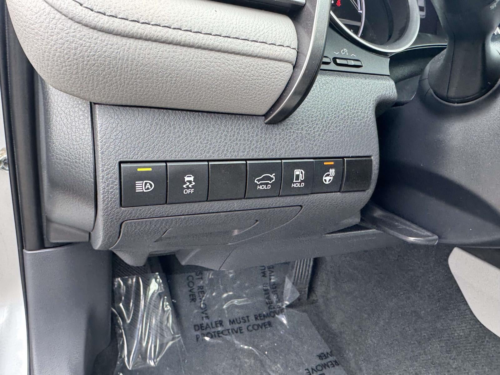 2023 Toyota Camry Hybrid XLE