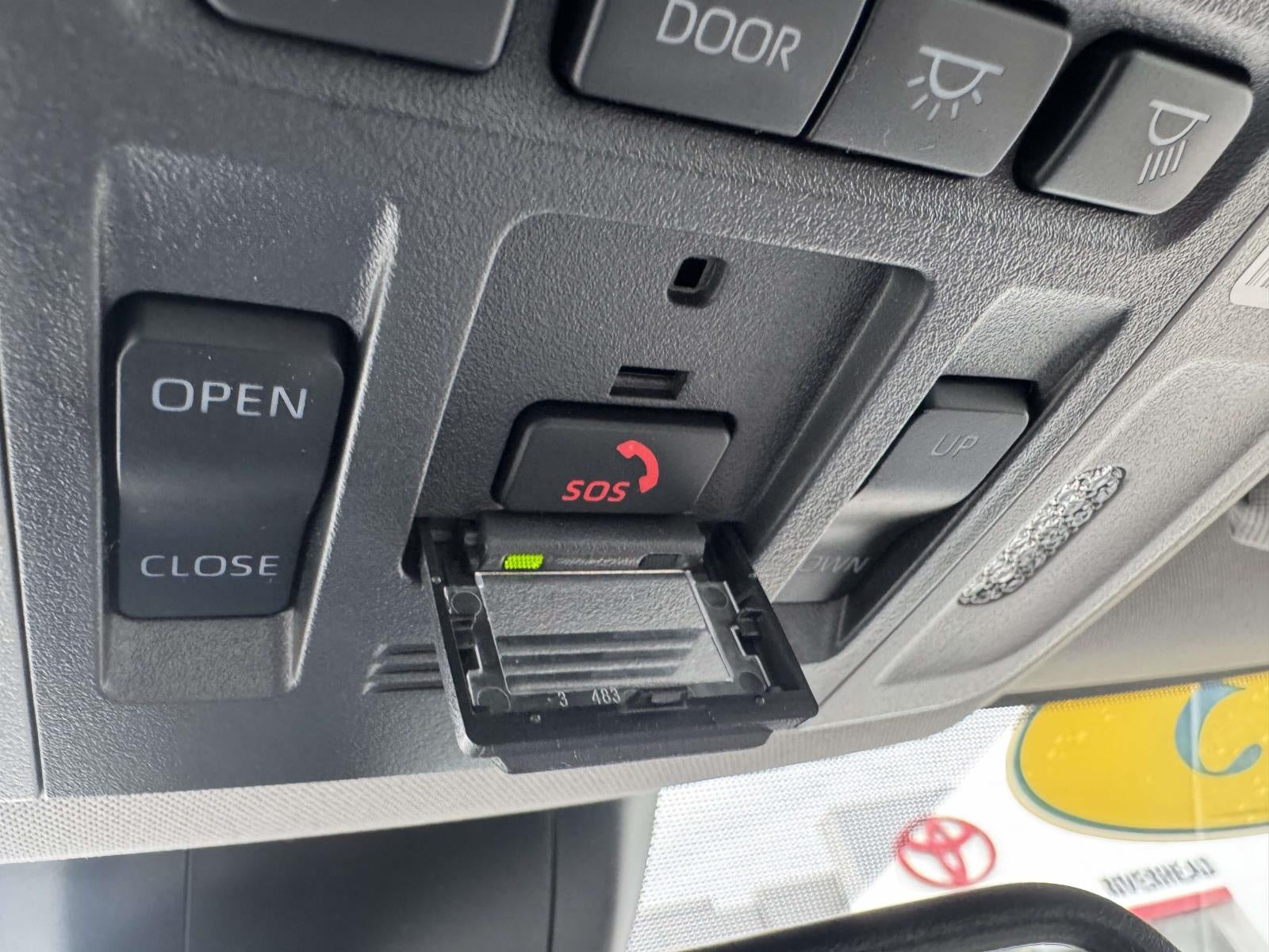 2023 Toyota Camry Hybrid XLE