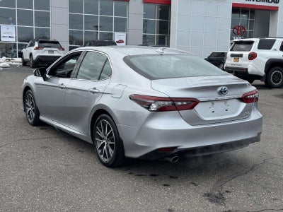 2023 Toyota Camry Hybrid XLE