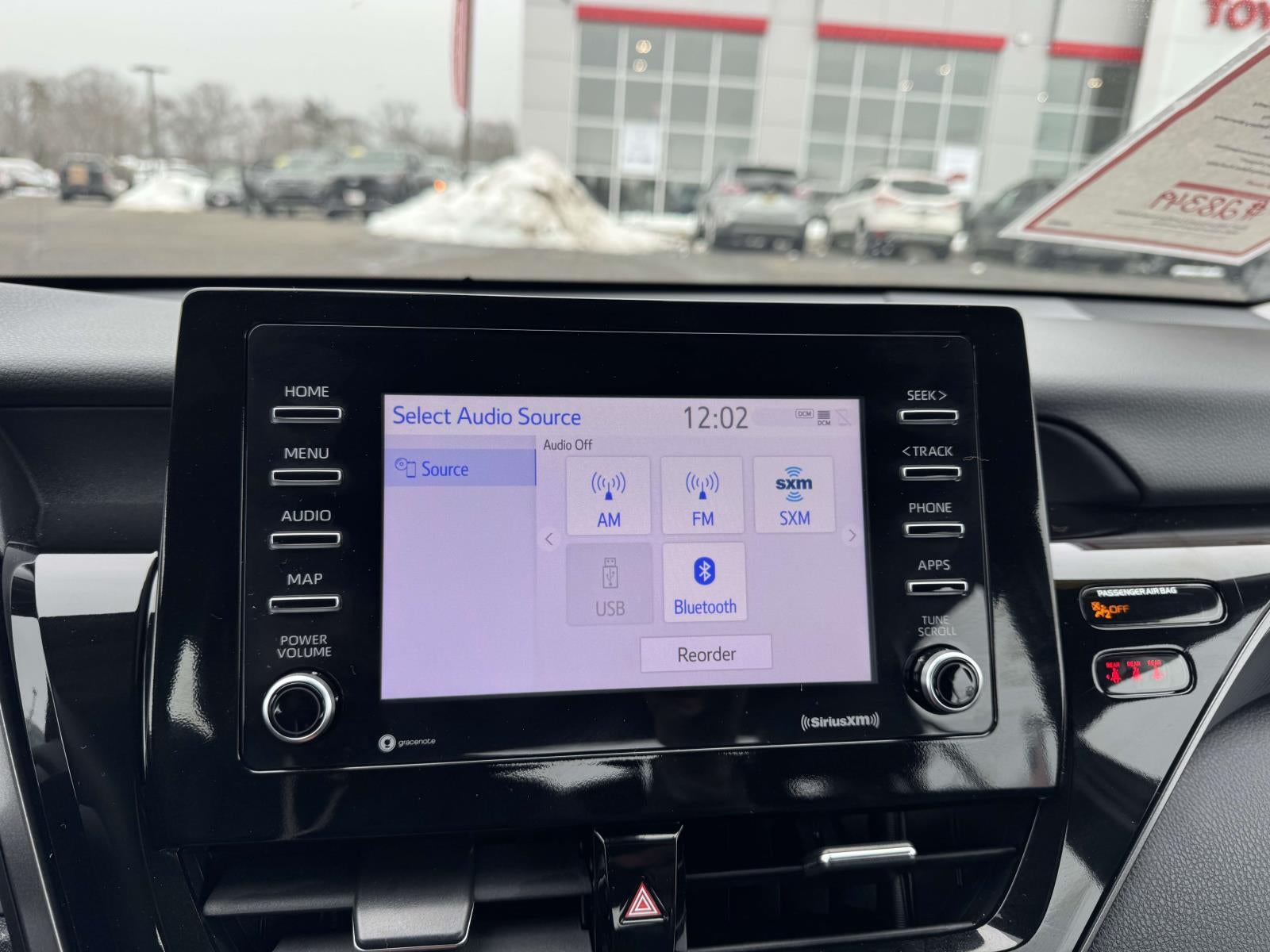 2024 Toyota Camry SE