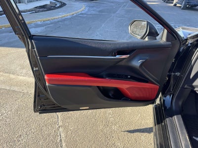 2021 Toyota Camry Hybrid XSE