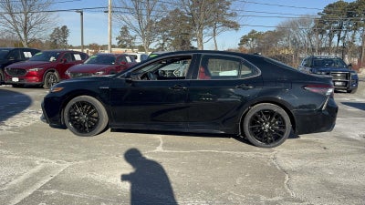 2021 Toyota Camry Hybrid XSE