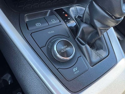 2023 Toyota RAV4 Hybrid LE