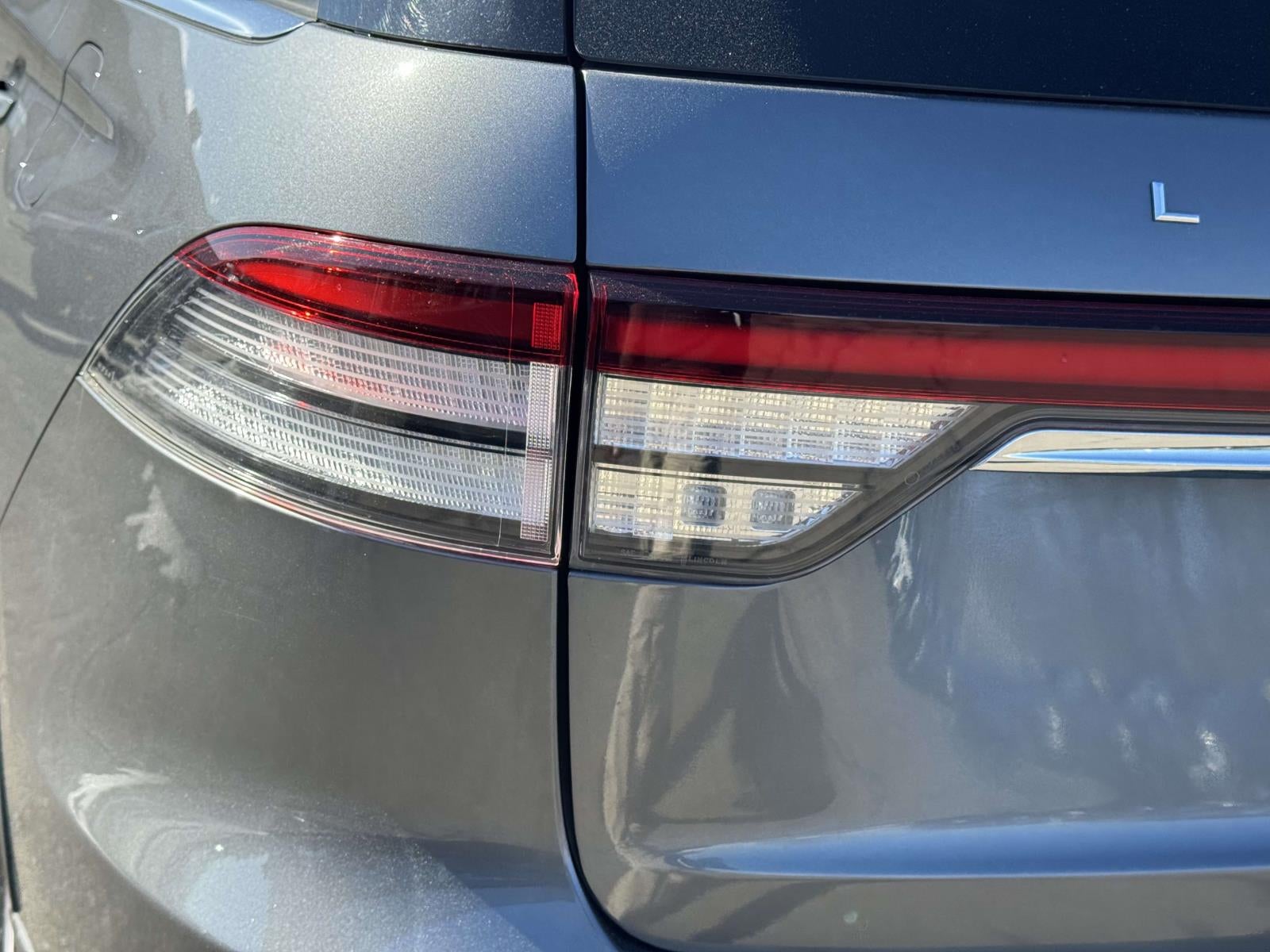 2022 Lincoln Aviator Standard