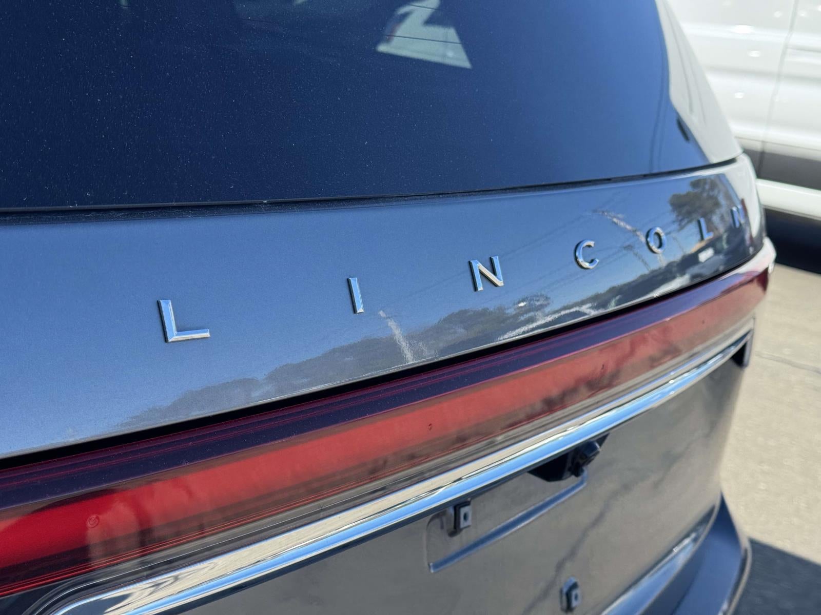 2022 Lincoln Aviator Standard
