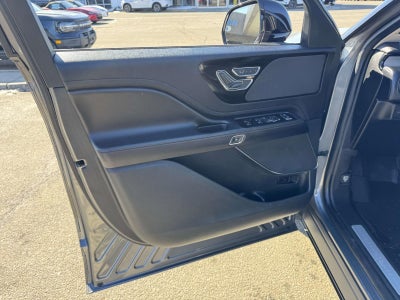 2022 Lincoln Aviator Standard