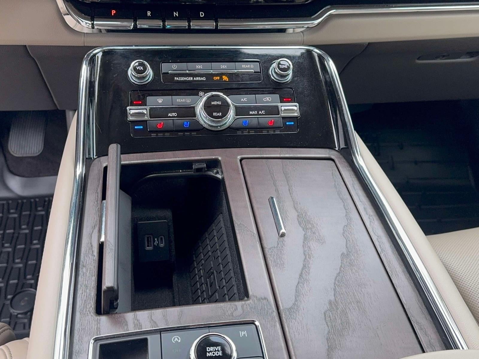 2023 Lincoln Navigator L L Reserve